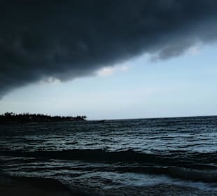 Der Strand kurz vor dem Regen