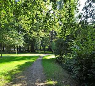 Impressionen aus dem Stadtpark von Lübeck