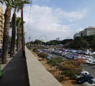 Parkplatz an der alten Stadtmauer