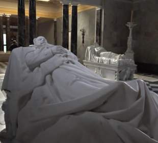 Mausoleum 