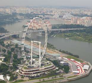 "Singapur Flyer"-von "Marina Bay "Hotel 
