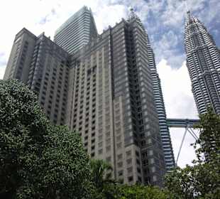 KLCC Park - Petronas Twin Towers - Kuala Lumpur