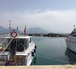 Kultur/Stadtbesichtigung - Alanya Hafen 