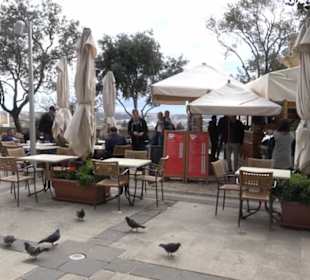 Upper Barrakka Gardens