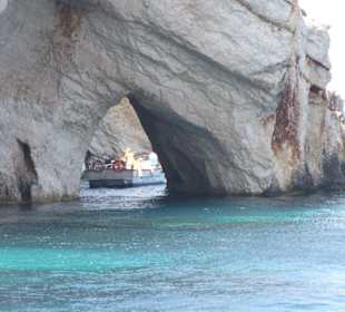 Výlet lodí kolem Zakynthos