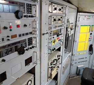 Funkräume an Bord des Zerstörers "Mölders"