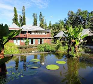 Die Gartenseite des Herrenhauses Mascarin