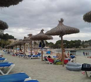Strand bei schlechtem Wetter