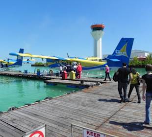 Waterplane am Flughafen Male