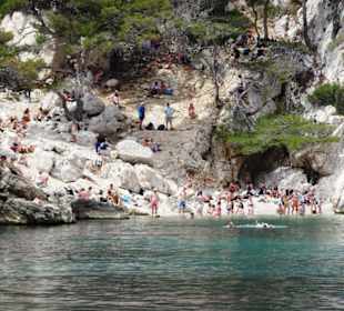 Bootsfahrt durch die Calanques