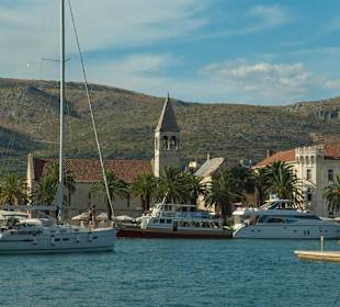 Hafen von Trogir
