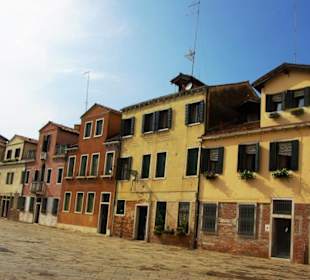 Größerer Platz in Venedig