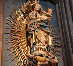 Madonna im Strahlenkranz (1425)