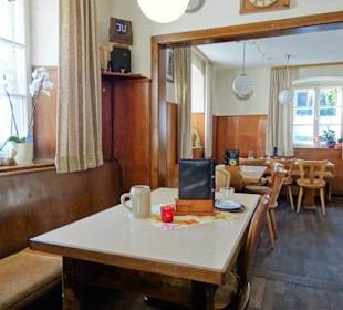 In den Gasträumen von Hübner Bräu Steinfeld