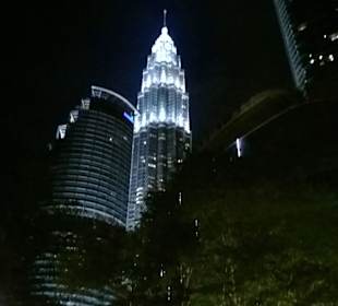 KLCC Park - Petronas Twin Towers - Kuala Lumpur
