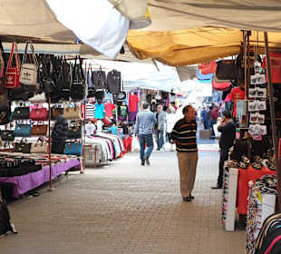 Side: Bauernmarkt und Flussbootsfahrt in Manavgat