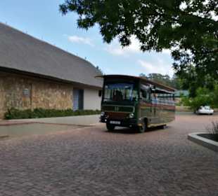 Bus vom Zug zum Weingut