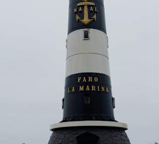 Faro de la Marina am Malecón de Miraflores