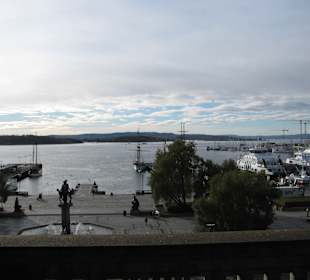 Vom 1. OG Blick in den Hafen