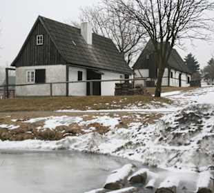 Alte originale Dorfhäuser
