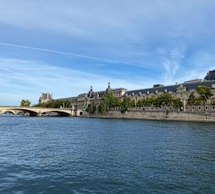 Louvre
