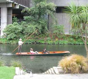 Punting auf dem Avon