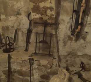 Keller - Folterwerkzeug