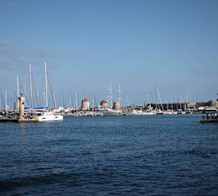 Rhodes, Mandraki port.