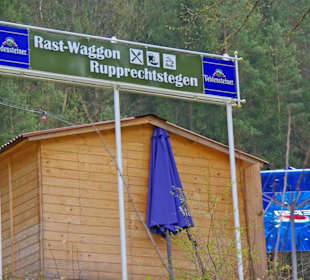 Rastwaggon im Frühling 2010