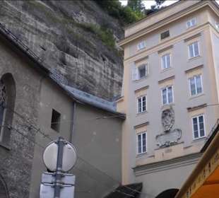 Herbert-von-Karajan-Platz