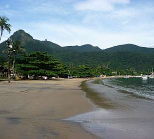 Abraao Strand am frühen Morgen