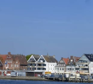 Bei einem Spaziergang entlang der Trave