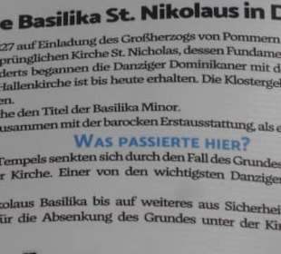 April 2019 Schild vor Nikolauskirche: geschlossen
