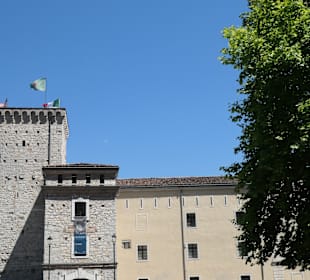 Blick zur Rocca di Riva in Riva del Garda