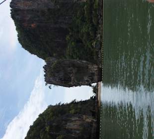 James Bondfelsen von vorne