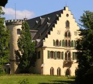 Schloss Rosenau