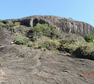 Höhlentempel Außenbereich