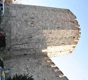 Крепость Yedi Kule