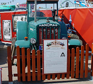 Ausstellung ,,Alte Traktoren''