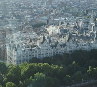 Výhled z kola na Londýn