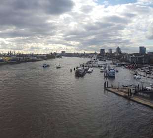 Blick von der Elbphilharmonie 