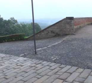 Weg von der Festung