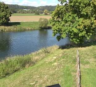 Schaukelweg an der Donau