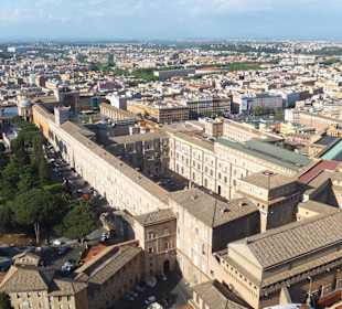 Widok na miasto z kopuły.