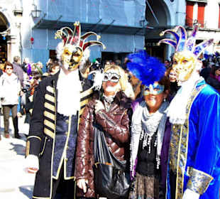 Kostüme-Masken-Show Venedig 2011