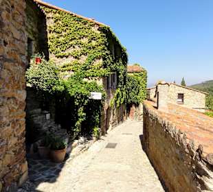 Impressionen aus dem mittelalterlichen Dorf