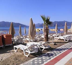 Der Drop In Beach