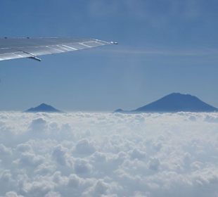 Über den Wolken...