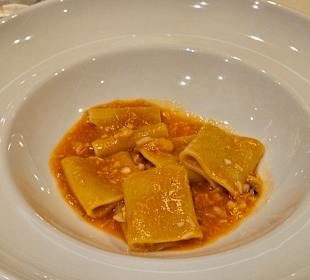 Nudeln mit Fischsauce