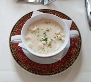 Spargelcremesuppe